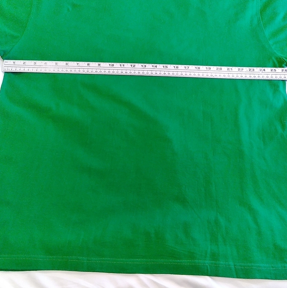 VTG KANI T SHIRt - Picture 7 of 8